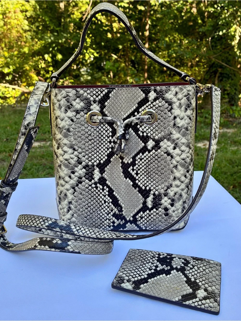 NWOT KATE SPADE EVA EXOTIC SMALL BUCKET BAG & CARD HOLDER - PYTHON
